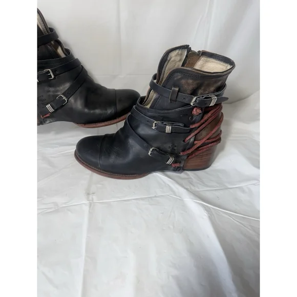 Freebird by Steven Crue boot black Leather Ankle Strap Zip Distress Size 11 - Picture 8 of 16
